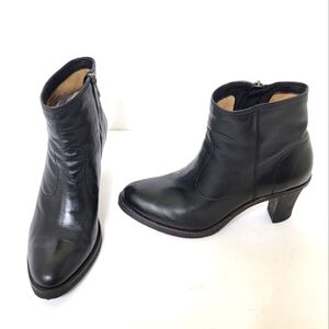 Johnston & Murphy Booties Black Leather Heeled Zip Boots Size 9.5